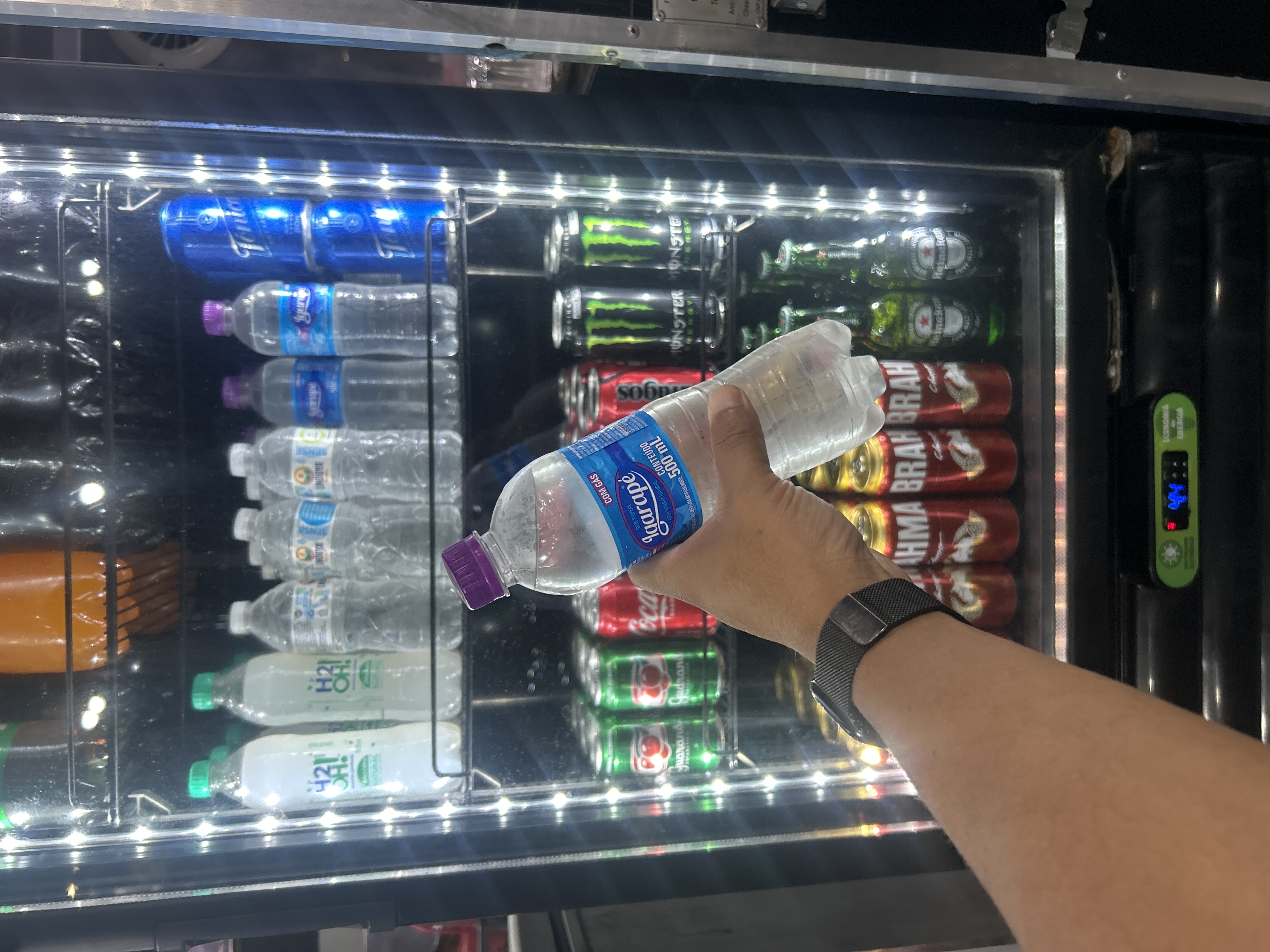 Água Mineral Com Gás